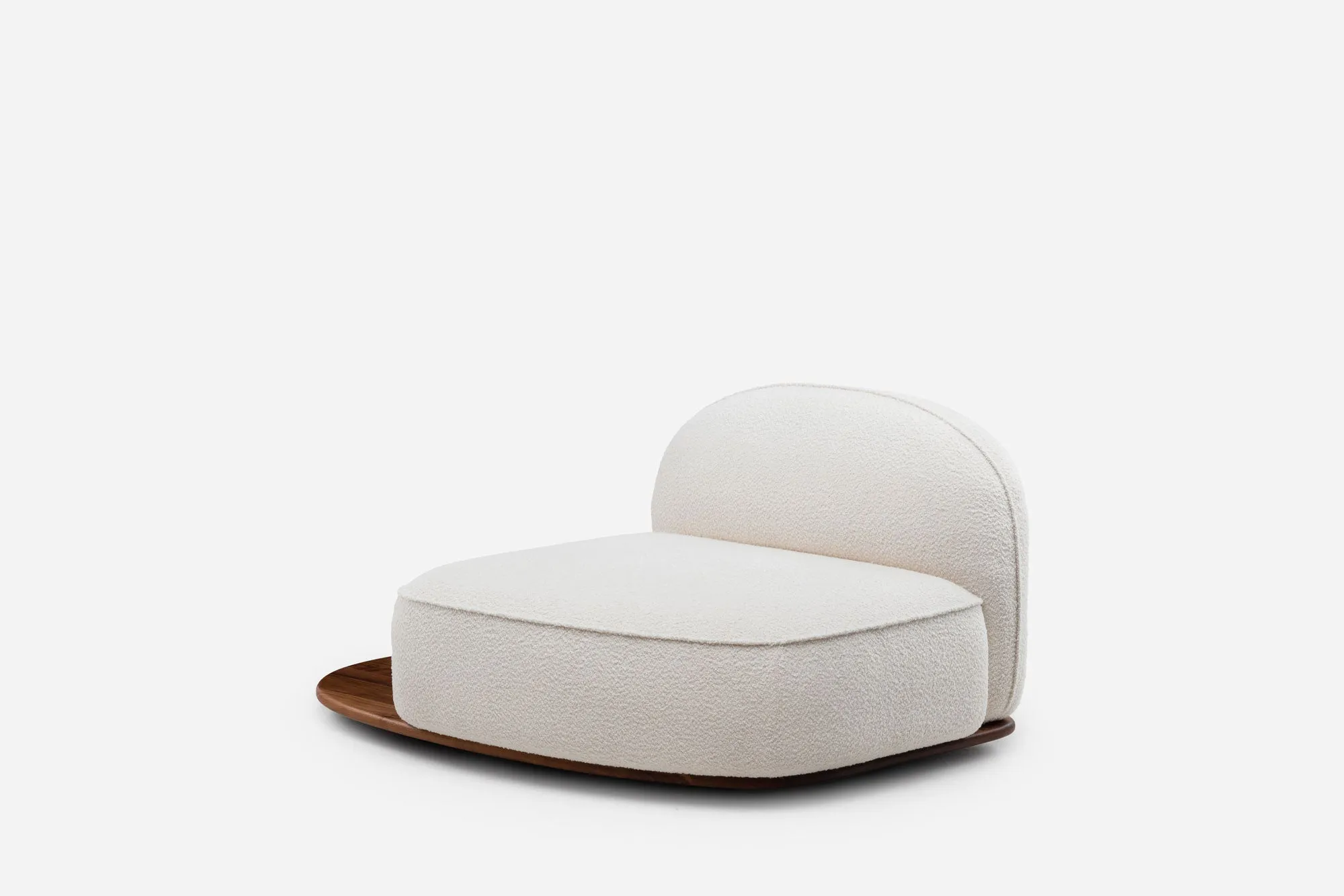 FAIAL LOUNGE CHAIR