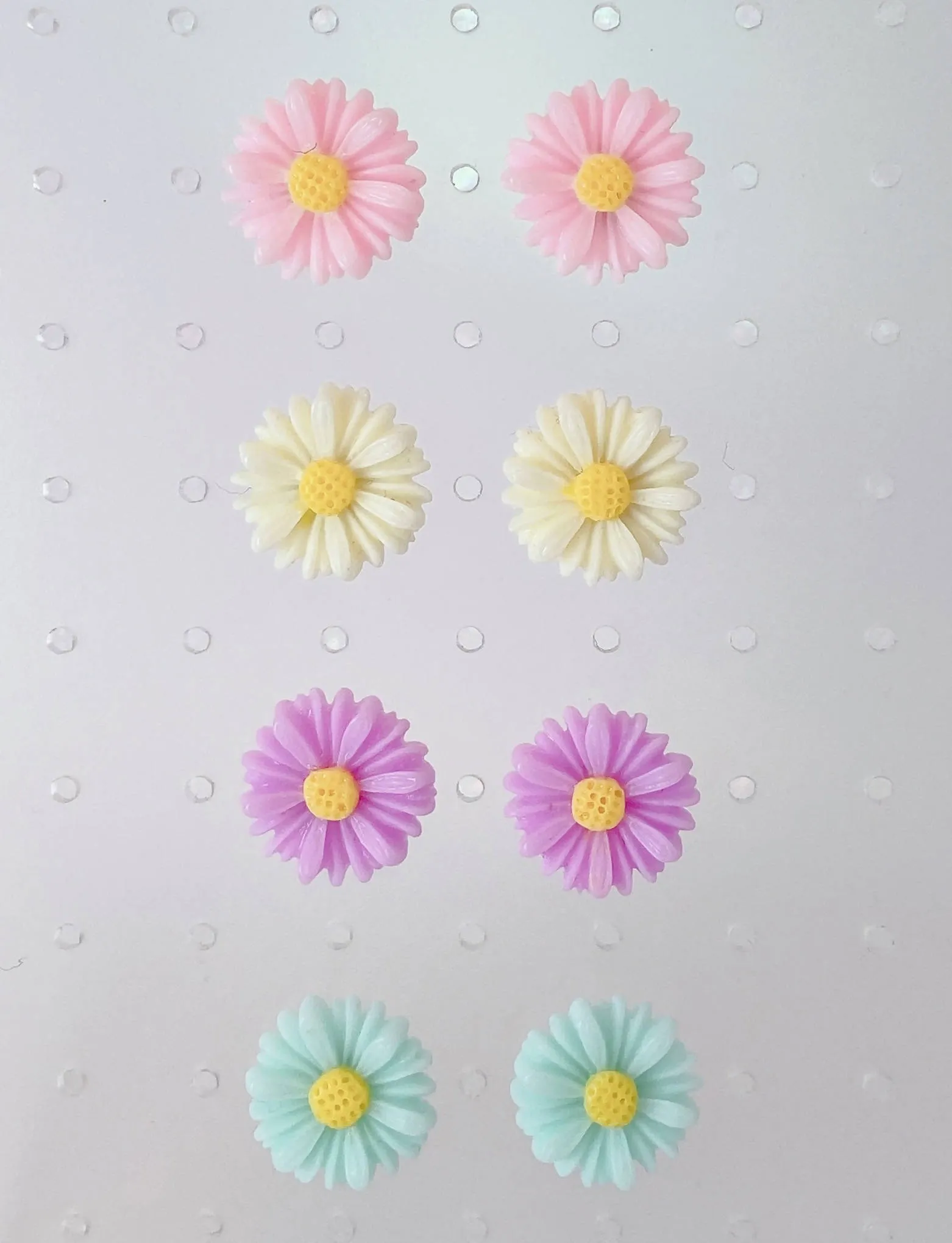 Instant Shipping! Mini Daisy Stud Earrings (4 Colors)